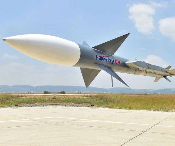 Czechs to buy 48 air-to-air missiles from Israel