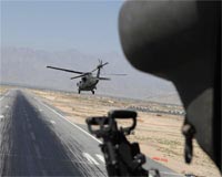 Shots fired as US-led troops near Pakistani border: officials