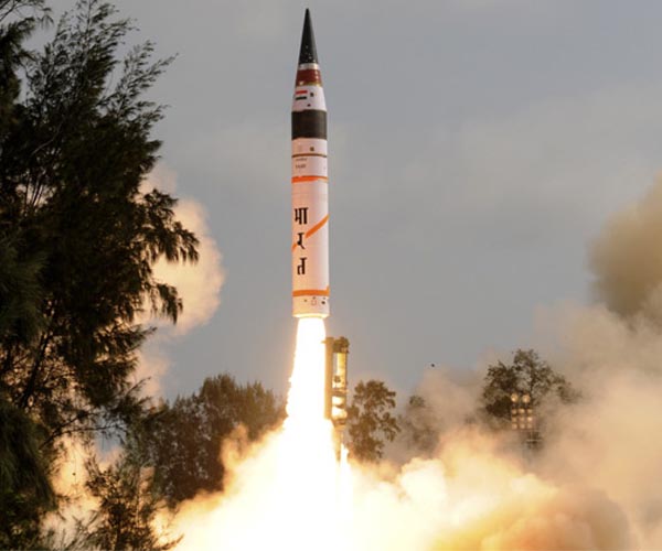India tests missile capable of carrying multiple nuclear warheads