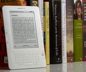 Amazon looking to go 'mass market' with Kindle price cut