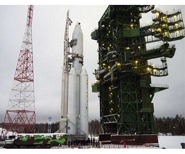 Russia cancels rocket launch for second day running