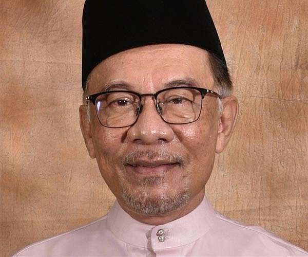 Malaysia PM warns against attempts to block China's rise
