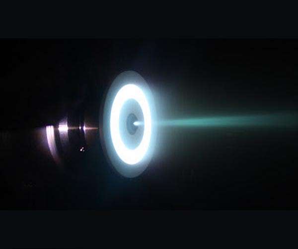 Celebrating committed orders for over 200 Astra spacecraft engines