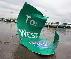 Day of prayer as US south mourns tornado victims