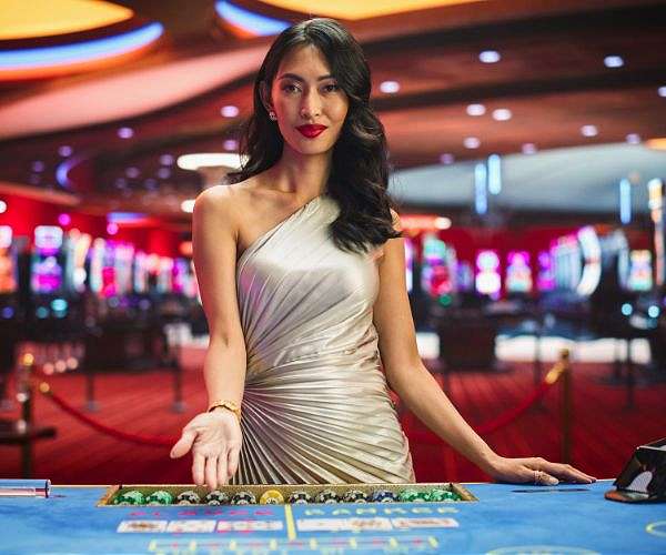 Thailand strikes building in Cambodia's border casino hub