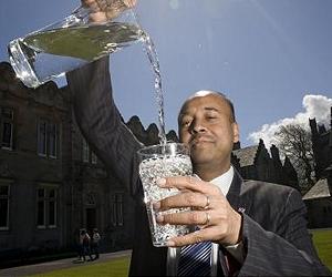 Queens University Scientists Behind Safer Drinking Water In US