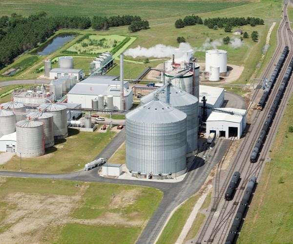Industrial microbe enables conversion of carbon monoxide to ethanol