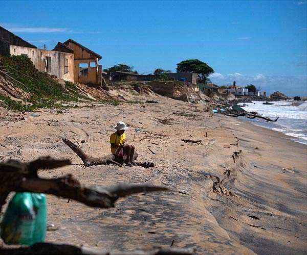 The Brazil resort town disappearing into the sea