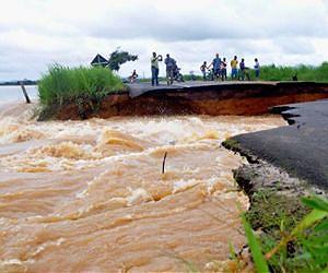 Death toll in Brazil floods, landslide rises to 28