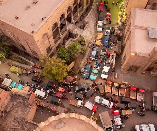 Life in the slow lane for Iraq's gridlocked traffic