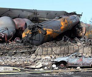 Canadian railway refuses to pay for disaster clean-up