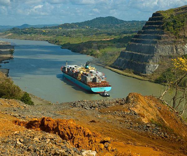 Panama police in standoff with protesters over Canadian-run mine