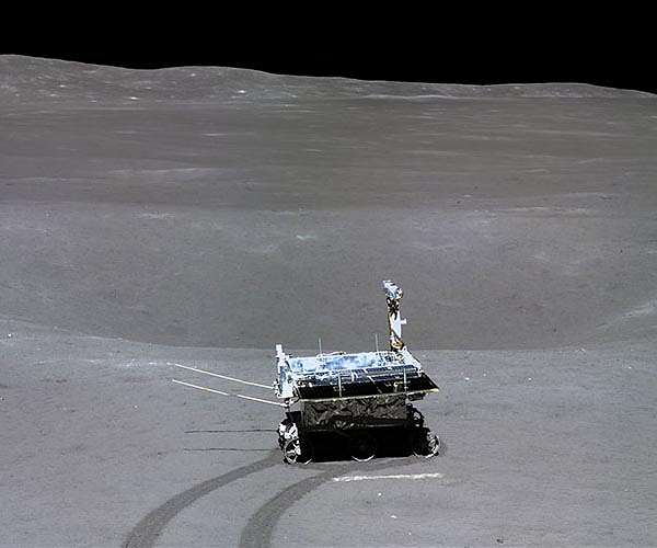 China's Chang'e 4 probe resumes work for 29th lunar day