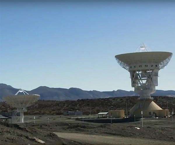 China launches antenna array for Mars, moon missions