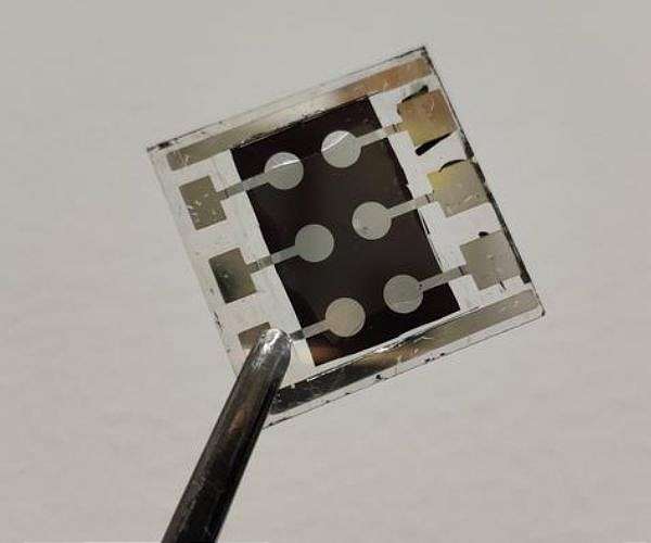 Hong Kong Researchers Enhance Solar Cell Efficiency and Durability