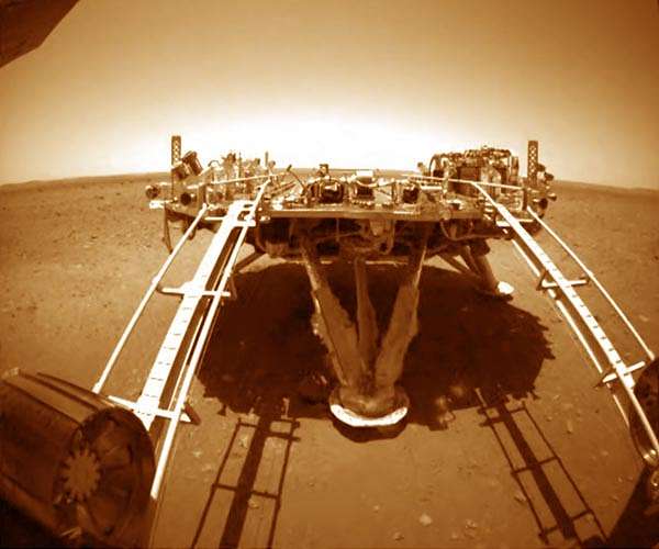 Guiding Tianwen-1 to China's first successful Mars rover landing