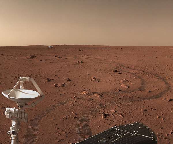 Video, audio clips shed light on historic Mars mission