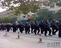 China quake victims clash with police: rights group