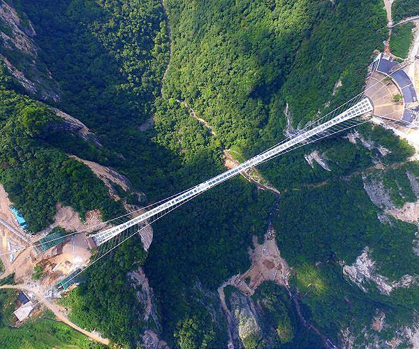 China Leads in Innovations for Large-Span Arch Bridge Construction