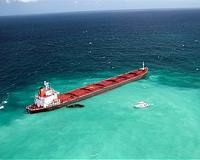 Conservationists slam port plan for Great Barrier Reef