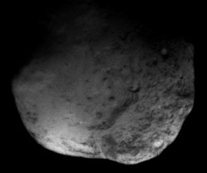 NASA'S Stardust Spacecraft Completes Comet Flyby