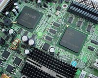 Intel CEO says PC sales 'bottomed out' in first quarter