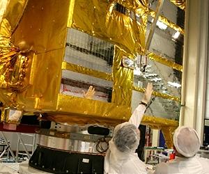 COMS Flies To Kourou