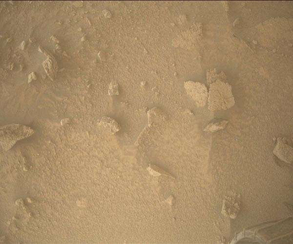 Staring at the Ground: Sols 3546-3547