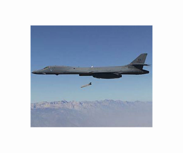 B-1B Lancer bomber can carry hypersonic weapon externally, test shows