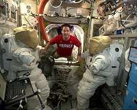 Weightlessness increases astronauts' body temperature