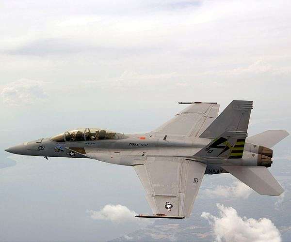 Navy's Blue Angels prepare for final flight with legacy F/A-18 Hornets
