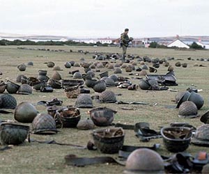 Argentine vets seek to mark unnamed Falklands graves