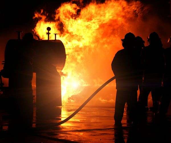 Hong Kong building fire kills 5, injures dozens