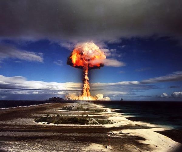 Macron promises transparency over French Polynesia nuclear tests