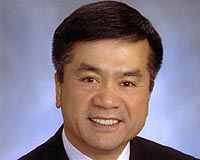 Chinese-American governor likely Obama commerce pick