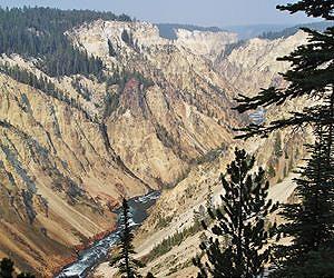 Magma can survive in upper crust for hundreds of millennia