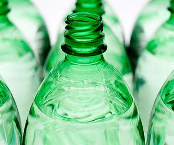 Making nanodiamonds out of bottle plastic