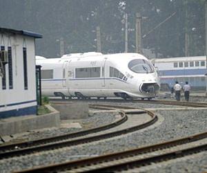 China sends experts to treat train crash orphan