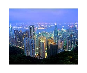 Hong Kong warns of property bubble from Fed plan
