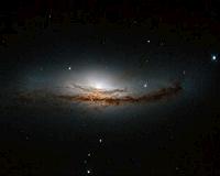 Hubble Peers at the Heart of NGC 5793