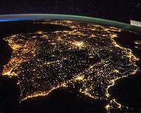 Spain declares climate emergency, signals move to renewables
