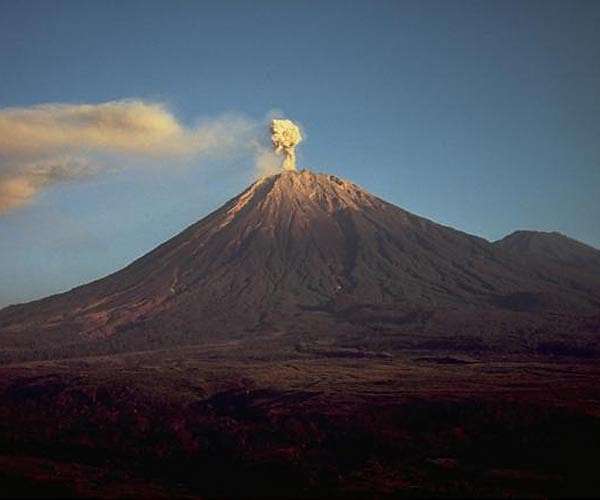 Indonesia volcano eruption death toll rises to 13