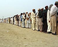 Street battles as Pakistan troops advance on Taliban