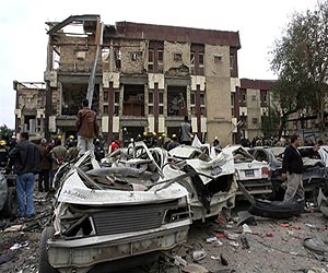 Suicide bomber kills 15 at Baghdad police academy