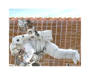 Space station panel installation delayed