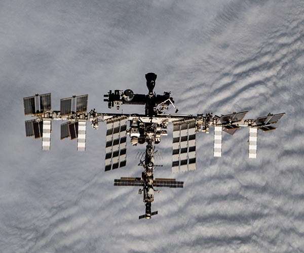NASA extends ISS National Lab management contract through 2030