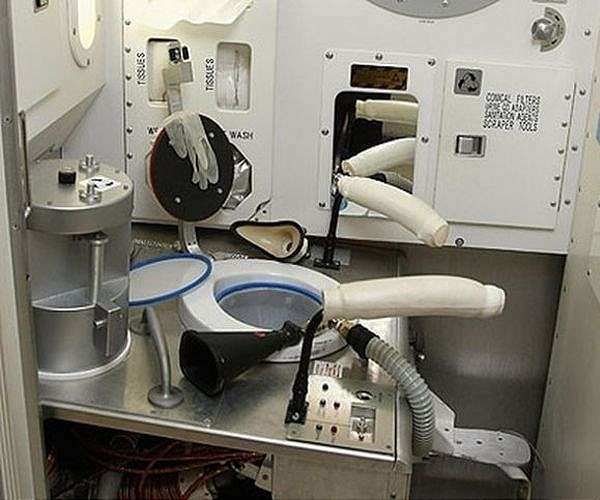 Russian Cosmonauts to test new system extracting water from urine on ISS
