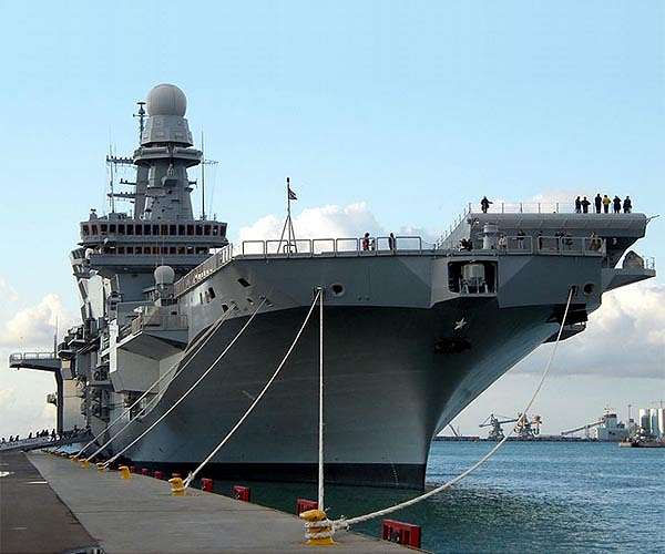 Italian aircraft carrier ITS Cavour arrives in Virginia for F-35B certification
