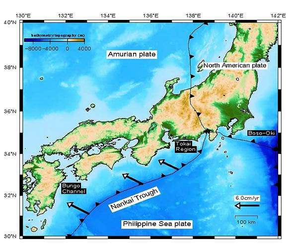 New insight into the relationship between slow slip events and the build-up and release of tectonic strain