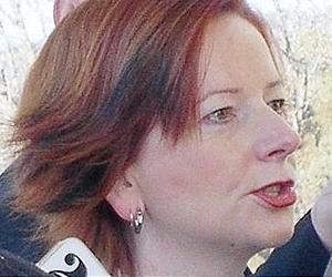 Australian election heats up